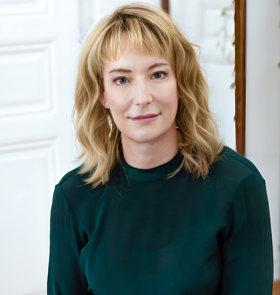 Mag. Linda Dunst